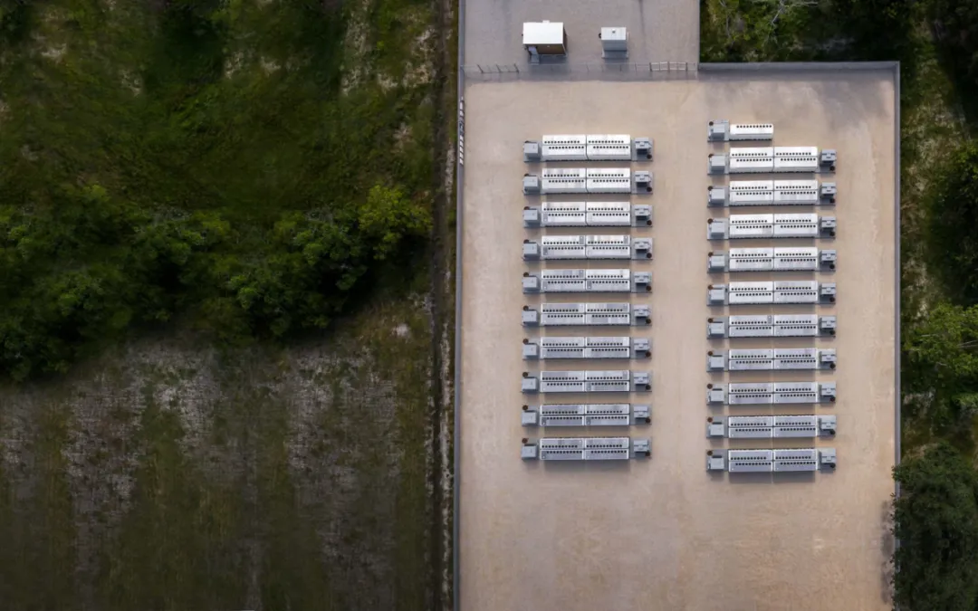 特斯拉十周年：上海储能超等工厂开工，，，妄想年产1万台商用储能电池