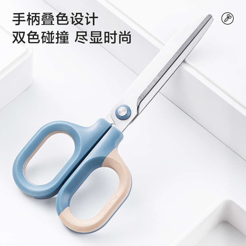 s36沙龙会30903-48封箱母卷1580mm*4000m*48μm(高透)(支)