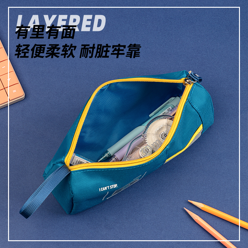 s36沙龙会67043大字三角包多用途笔袋(混)(个)